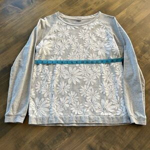 Long Sleeve Daisy Top🌼